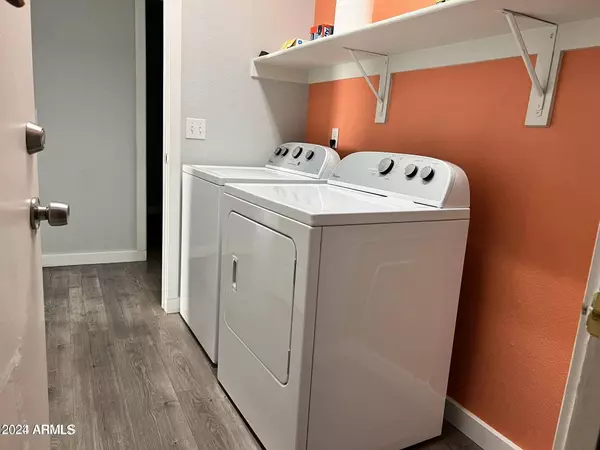 3943 E JASPER Drive, Gilbert, AZ 85296