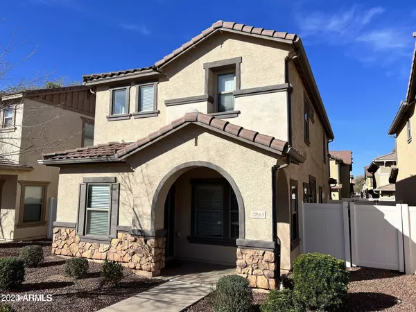 3943 E JASPER Drive, Gilbert, AZ 85296