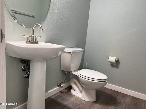 3943 E JASPER Drive, Gilbert, AZ 85296