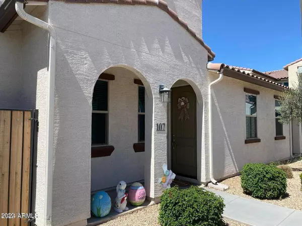 3855 S MCQUEEN Road #107, Chandler, AZ 85286