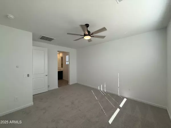 4235 W YOLANDA Lane, San Tan Valley, AZ 85144