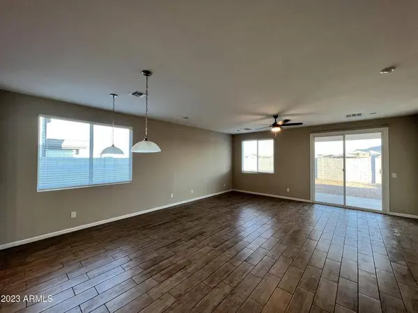 2055 E Brooklyn Drive, Casa Grande, AZ 85122