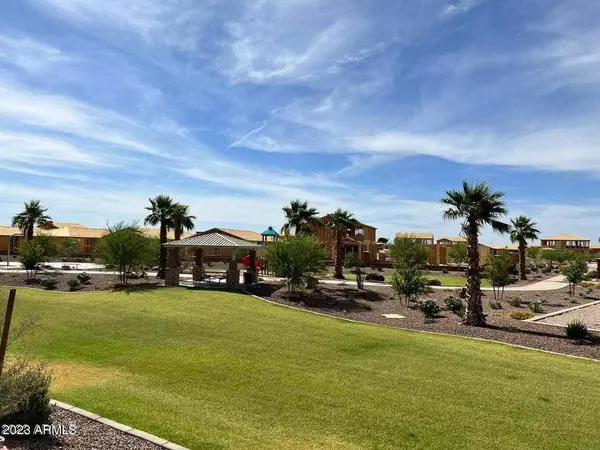 2055 E Brooklyn Drive, Casa Grande, AZ 85122