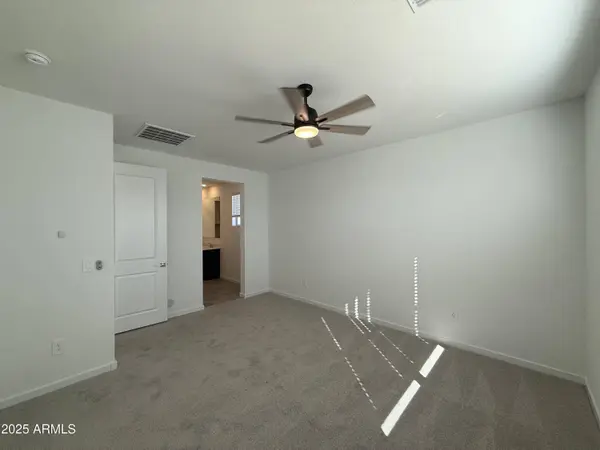 4235 W YOLANDA Lane, San Tan Valley, AZ 85144