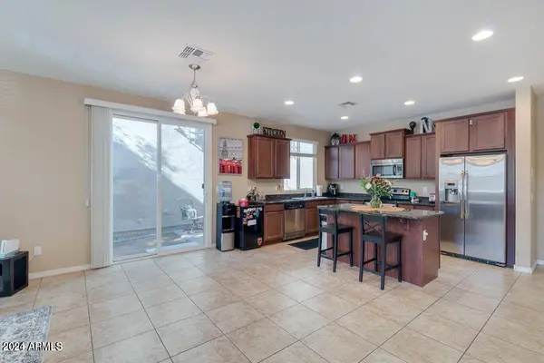 4050 E OAKLAND Street, Gilbert, AZ 85295