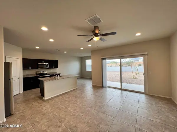 1058 W AVALON CANYON Drive, Casa Grande, AZ 85122
