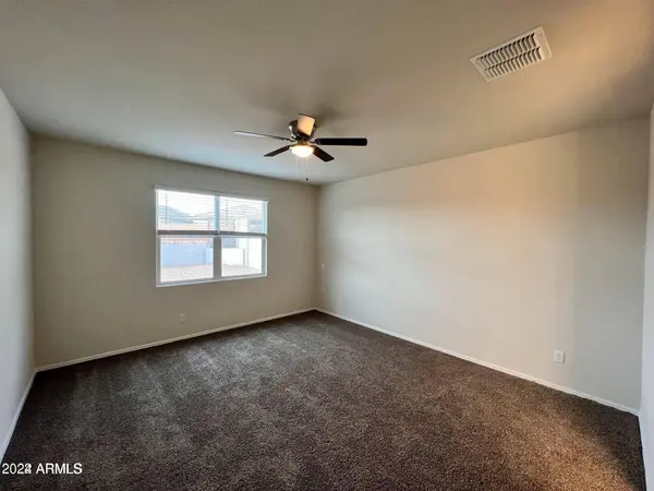 1058 W AVALON CANYON Drive, Casa Grande, AZ 85122