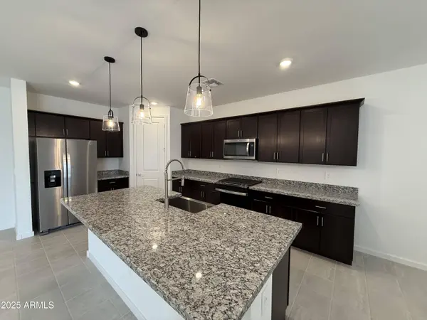 4249 W HANNAH Street, San Tan Valley, AZ 85144