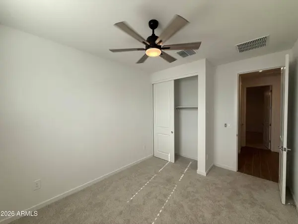 4426 W HUNTER Trail, San Tan Valley, AZ 85144