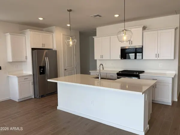 4426 W HUNTER Trail, San Tan Valley, AZ 85144