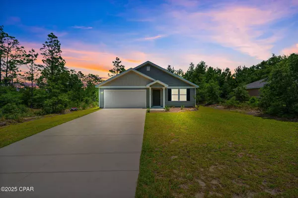 3979 Oxford AVE, Chipley, FL 32428