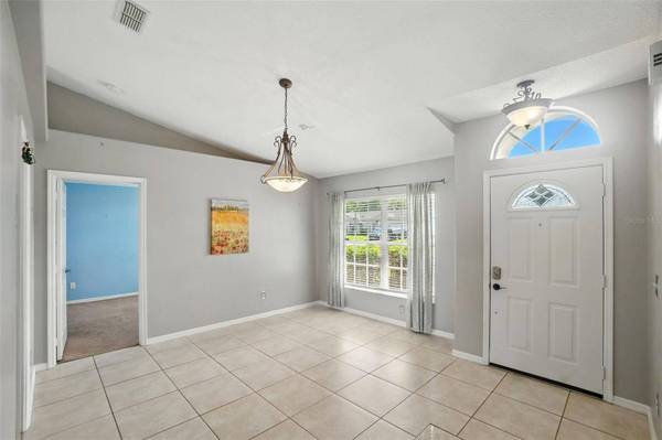 3826 PEACE PIPE DR, Orlando, FL 32829