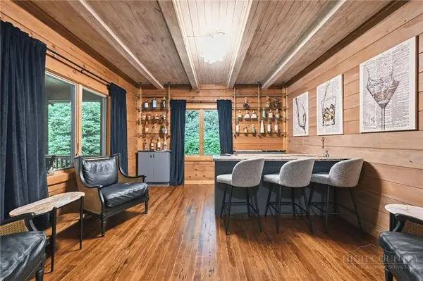 232 The Glens BLVD, Banner Elk, NC 28604