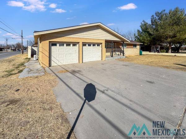 828 W Tyler, Lovington, NM 88260