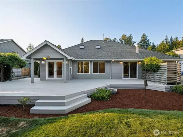 20517 SE 261st PL, Covington, WA 98042