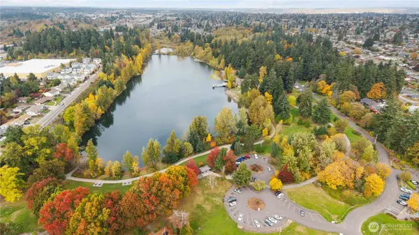 7634 S Thompson AVE, Tacoma, WA 98408