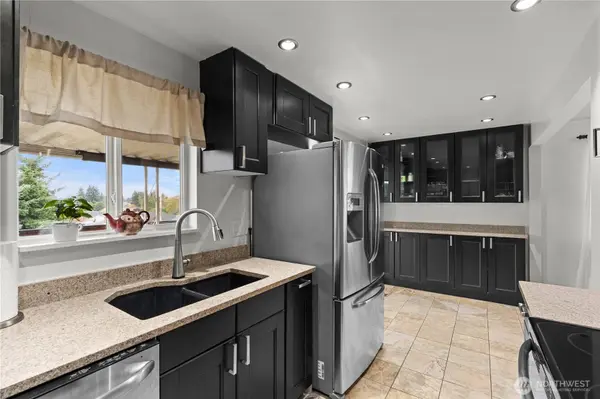 7634 S Thompson AVE, Tacoma, WA 98408