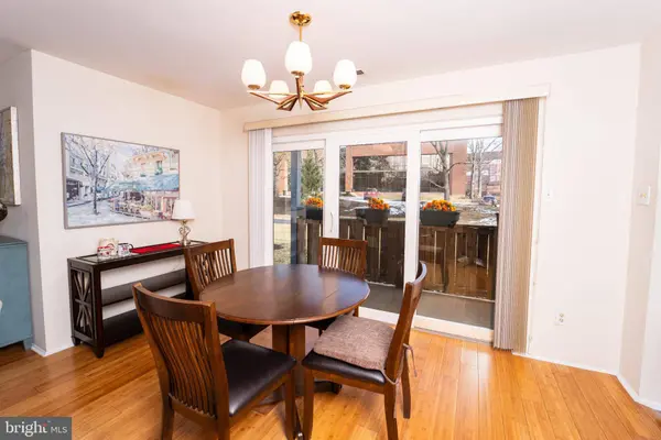1107 CHESTERWOOD CT, Marlton, NJ 08053