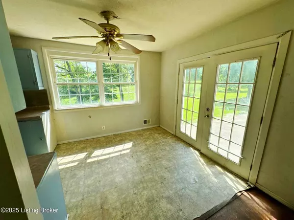 515 Gumwell Rd, Brandenburg, KY 40108