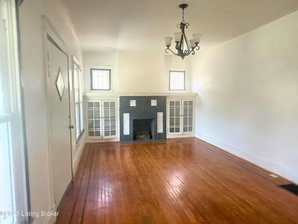 653 Cecil Ave, Louisville, KY 40211