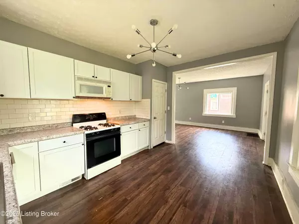 739 S 38th St, Louisville, KY 40211