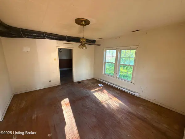 2742 Hill St, Vine Grove, KY 40175