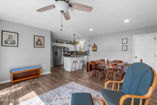 166 Glenview Rd, Shepherdsville, KY 40229