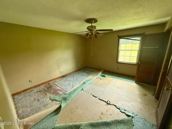 3785 S Dixie Hwy, Elizabethtown, KY 42701