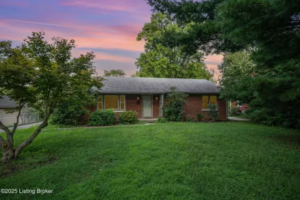 3134 Michael Dr, Louisville, KY 40220