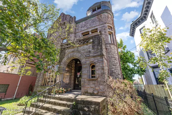 1022 S 3rd St, Louisville, KY 40203