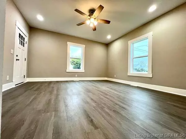 702 O ST, Bedford, IN 47421