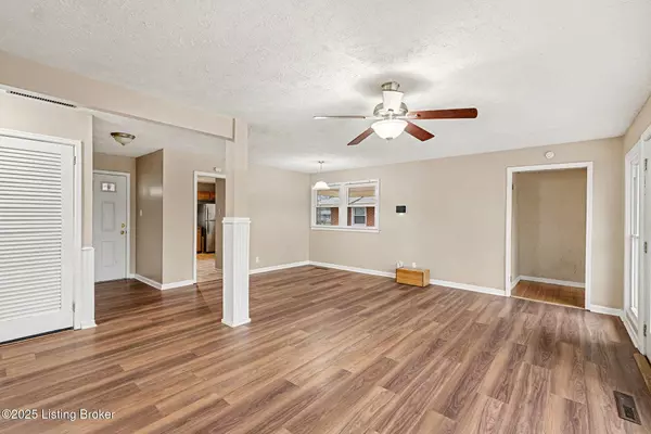 3106 Rosedale Blvd, Louisville, KY 40220