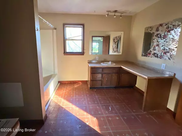 62 Pace Ln, Hardin, KY 42048