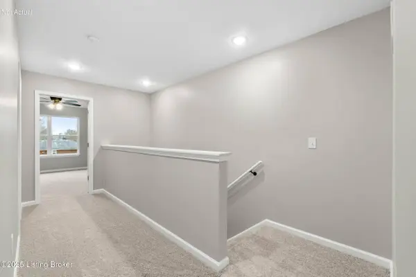 3210 Maldon Ct, Louisville, KY 40216