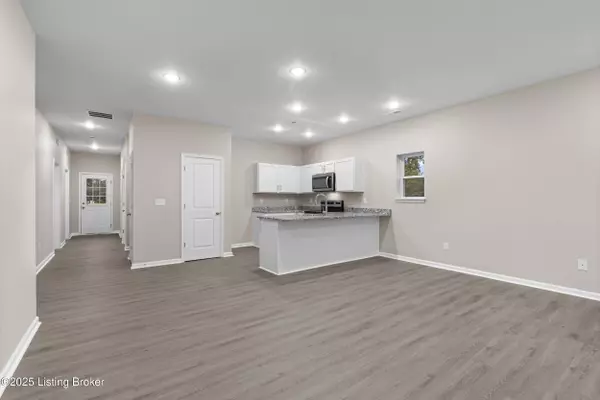 3200 Maldon Ct, Louisville, KY 40216