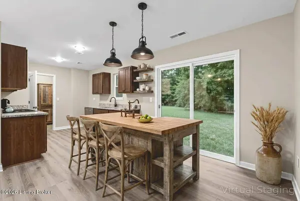 3204 Maldon Ct, Louisville, KY 40216