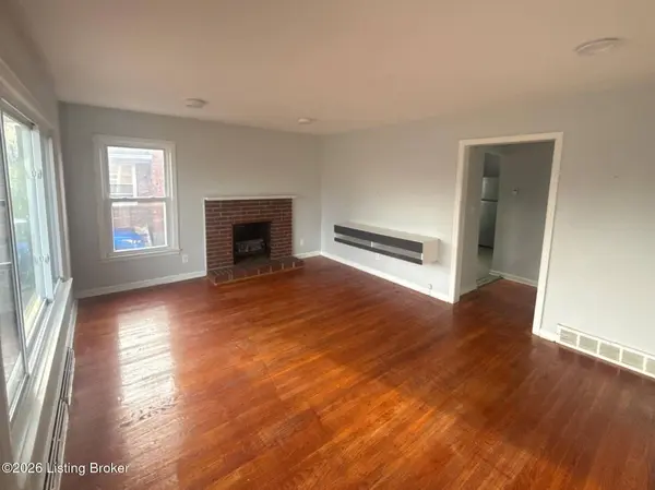 3512 Kerry Dr, Louisville, KY 40218