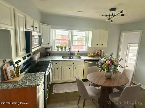 3512 Kerry Dr, Louisville, KY 40218