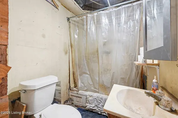 1222 S Brook St, Louisville, KY 40203