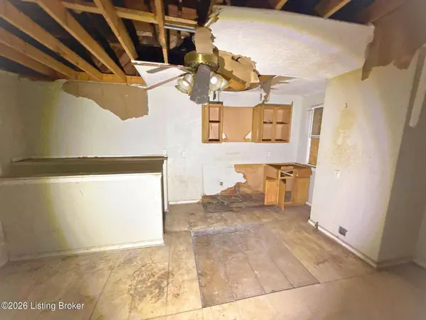 4112 W Broadway, Louisville, KY 40211