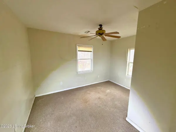 4112 W Broadway, Louisville, KY 40211