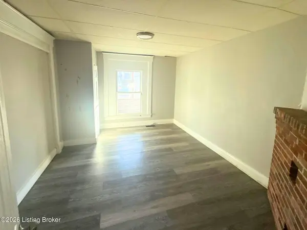 2823 W Main St, Louisville, KY 40212