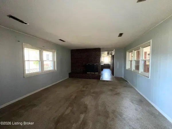 110 W Pierson St, Fredonia, KY 42411