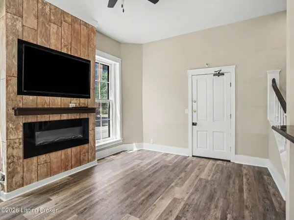 1037 S 4th St #APT 2, Louisville, KY 40203