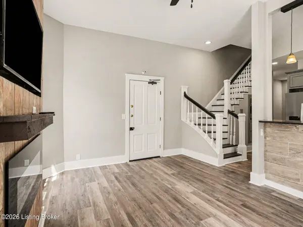 1037 S 4th St #APT 2, Louisville, KY 40203