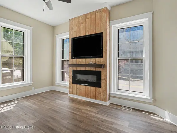 1037 S 4th St #APT 2, Louisville, KY 40203