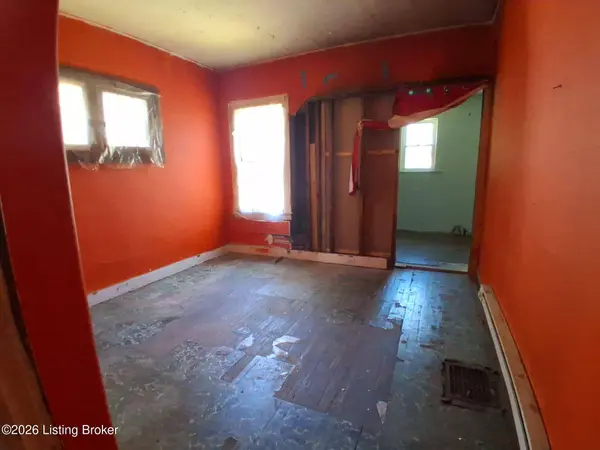4225 Vermont Ave, Louisville, KY 40211