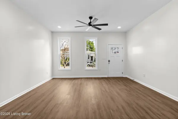 938 E Oak St, Louisville, KY 40204
