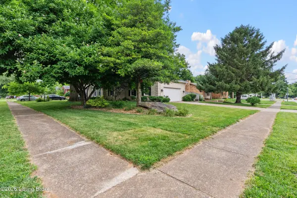 7100 Chippenham Rd, Louisville, KY 40222