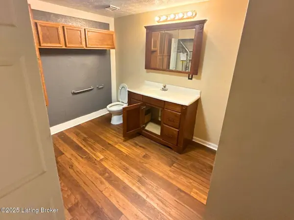 4815 Plum Creek Rd, Taylorsville, KY 40071
